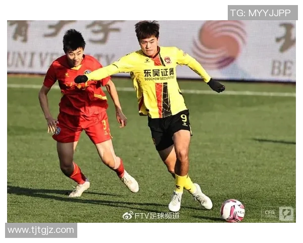 武汉足球队强势领跑邀请赛积分榜以53分稳居第一 武汉足球队强势领跑邀请赛积分榜以53分稳居第一