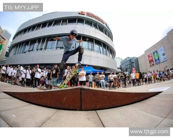 深圳滑板队以82分领跑世界滑板锦标赛积分榜展现强劲实力 深圳滑板队以82分领跑世界滑板锦标赛积分榜展现强劲实力